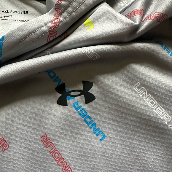 UA Hooded Coldgear Sweatshirt - Picture 2 of 5